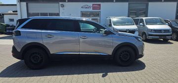 Peugeot 5008 - 8