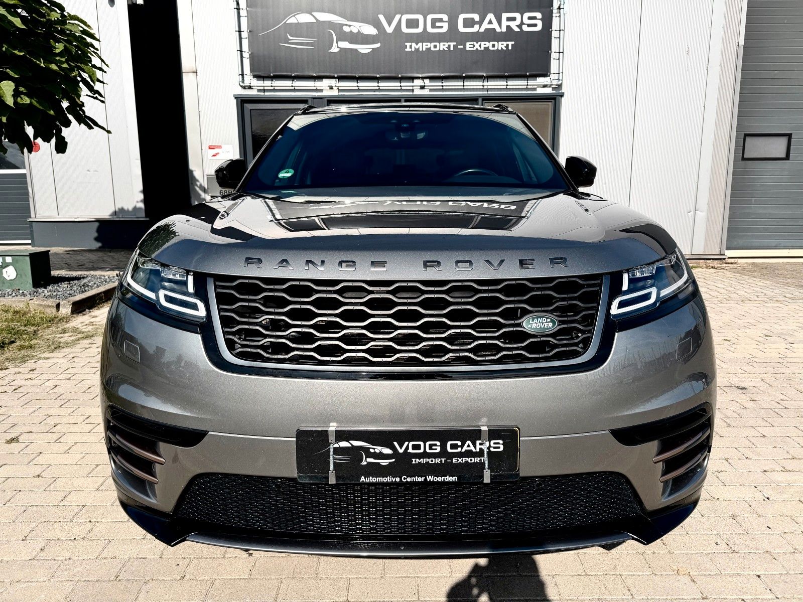 Land Rover Range Rover Velar R Dynamic 2.0 D180 SE imagem 2