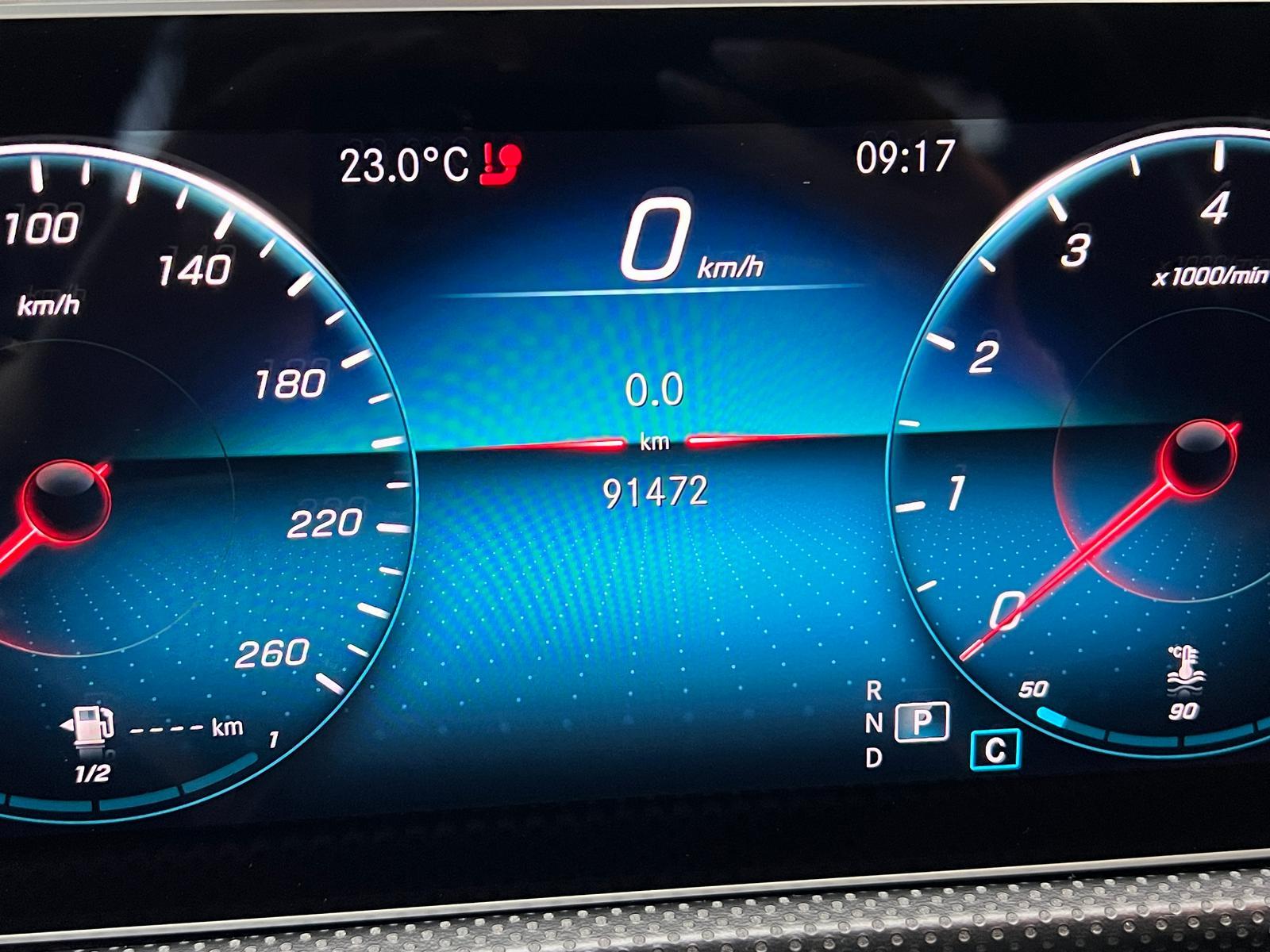 Mercedes-Benz A 250 4Matic Progressive AHK, LED, Premium Paket