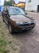 Dacia Duster 1.6 16V 105 4x4 - - Dacia Duster in Halle