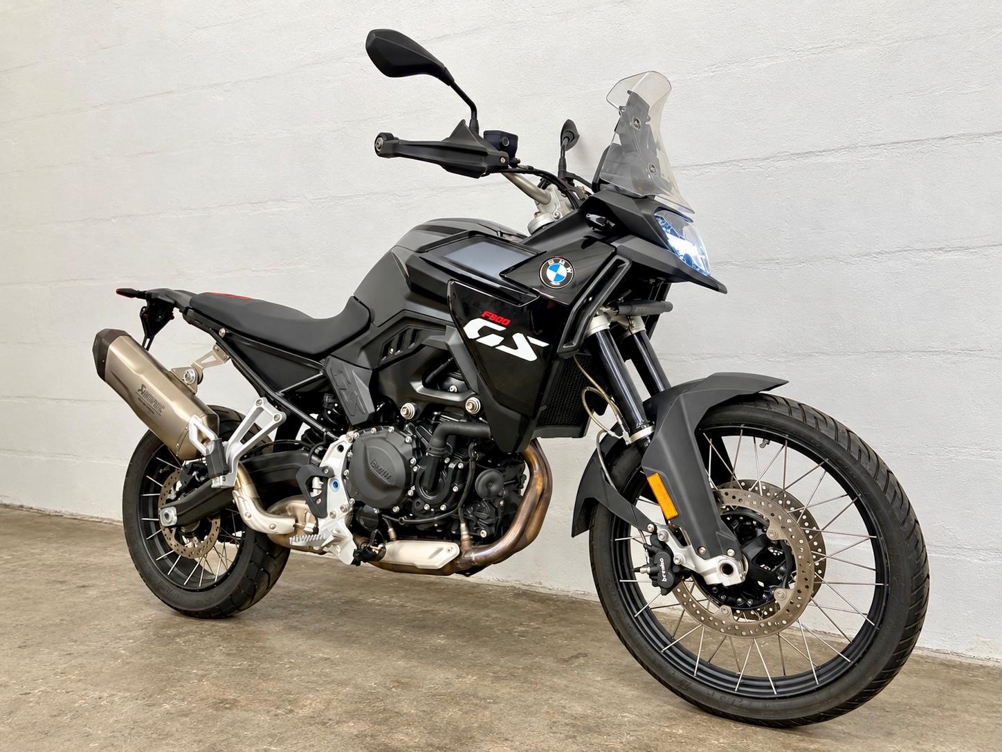 BMW F 900 GS | AKRAPOVIC | Tempom. | Schaltassistent