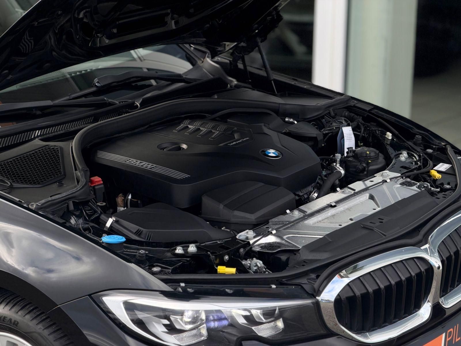 BMW 318i Touring Advantage*Kam*Shz*Pdc*LED*HiFi*DAB foto 25
