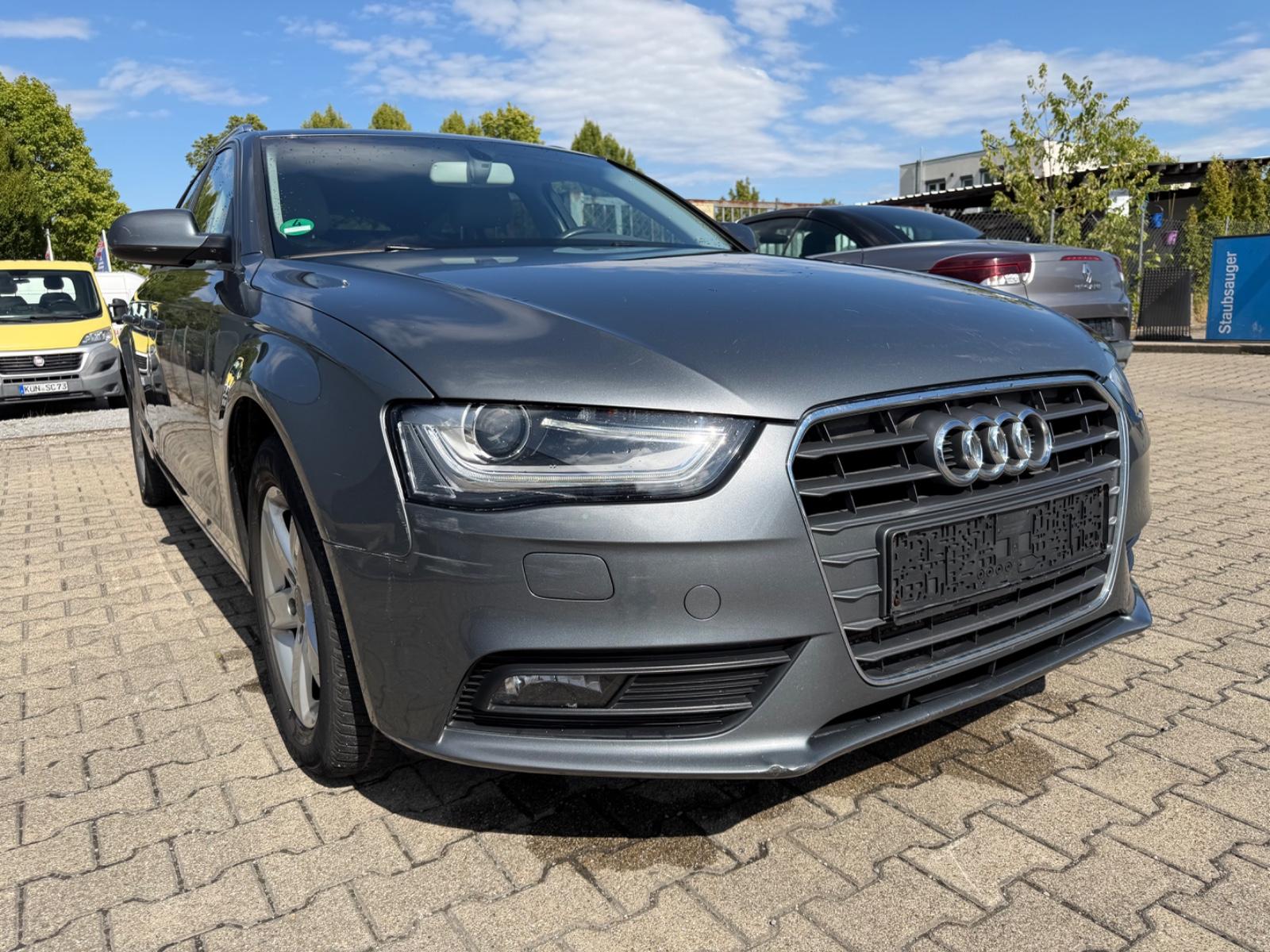 Audi A4 2013 — interior