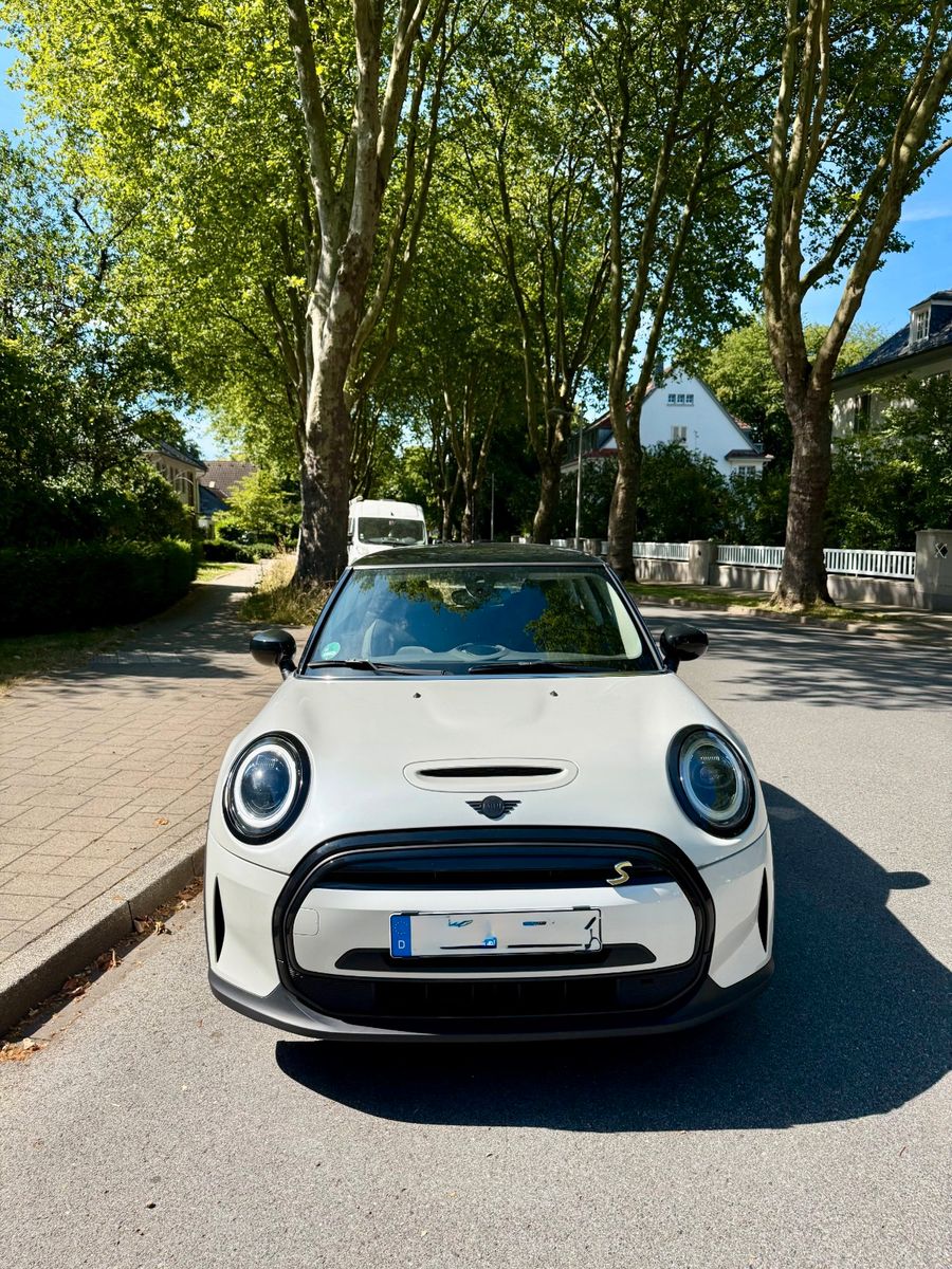 MINI MINI Cooper SE | 2.Hand | 15.800 km | BMW Scheck