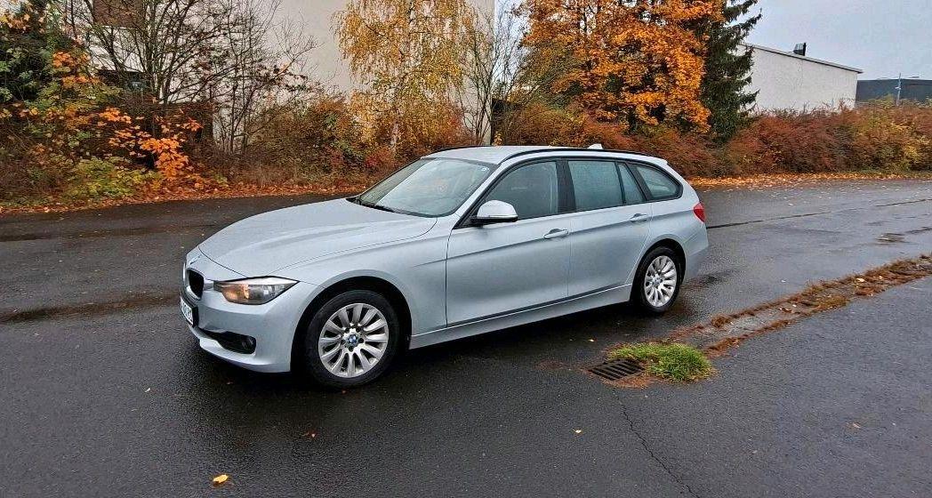 BMW 320
