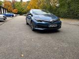 Toyota Auris Hybrid Edition-S+ 1,8-l-VVT-i Edition-S+ - Toyota Auris Gebrauchtwagen in München
