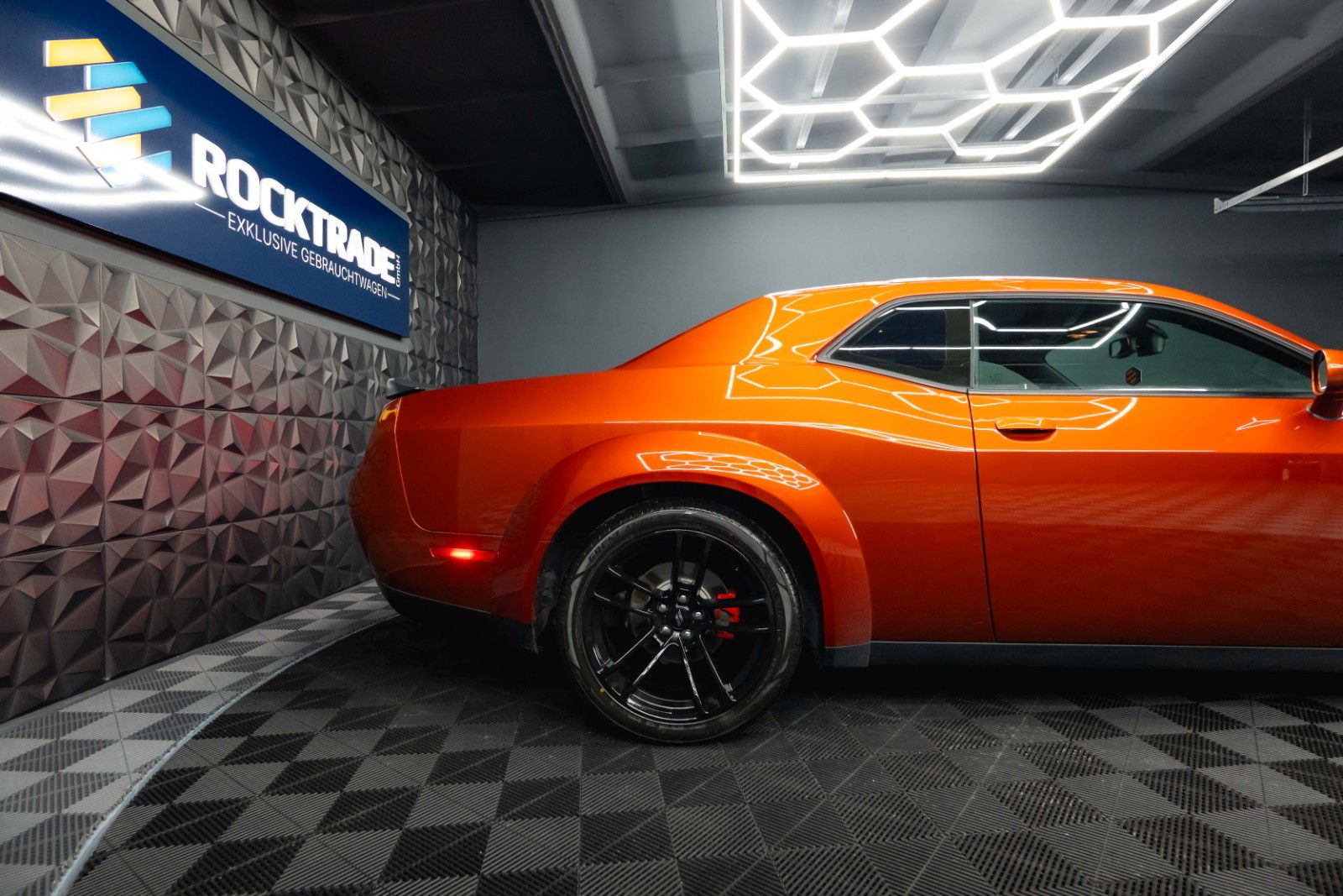 Fahrzeugabbildung Dodge Challenger 5.7 V8 R/T SRT WIDE BODY *LED*19%*