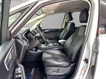 Ford Galaxy - 10