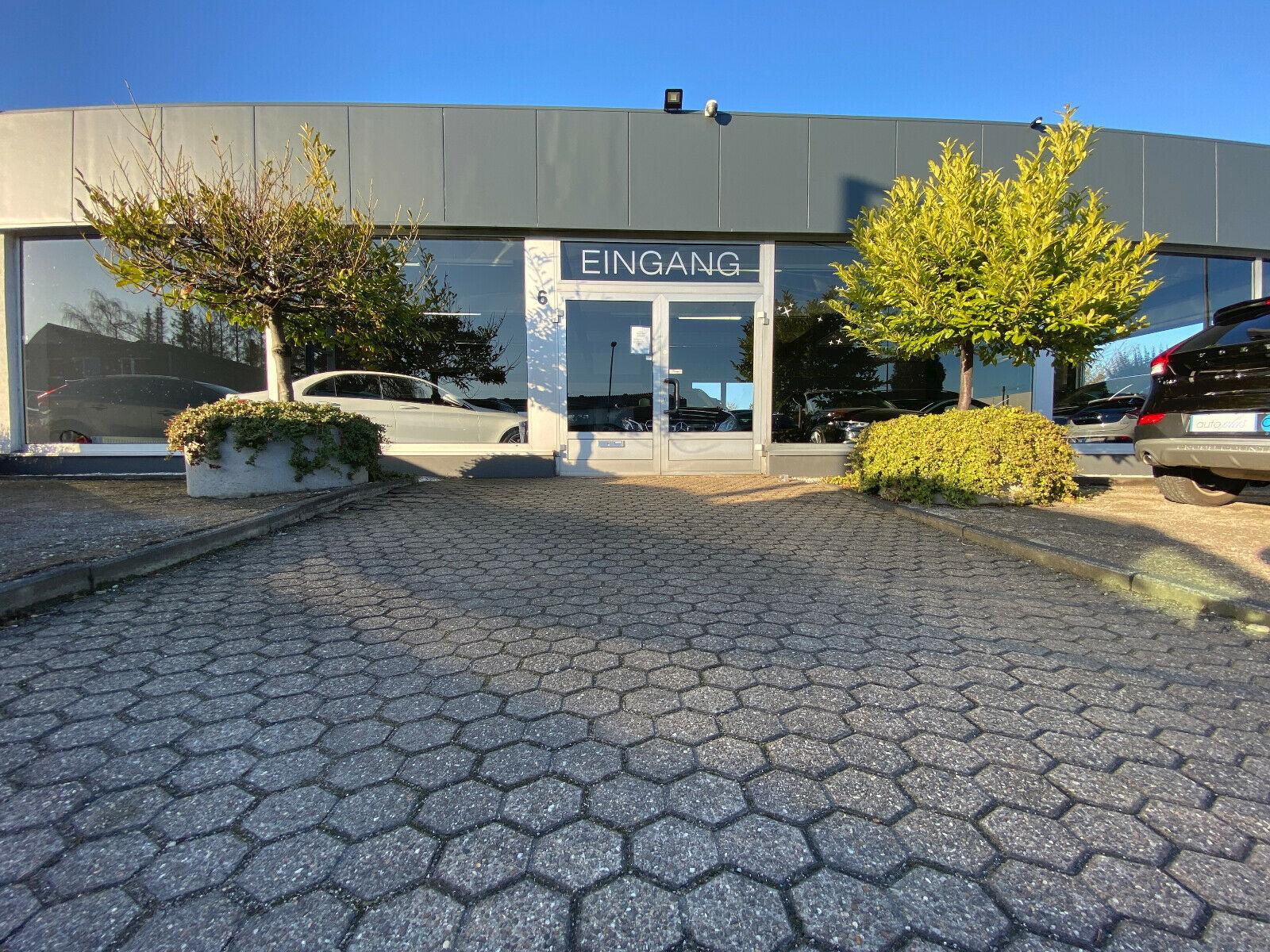 showroom-image-main