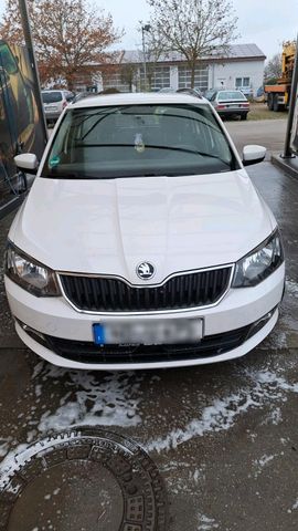 Skoda SKODA FABIA COMBI