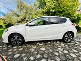 Nissan Pulsar 1.5 dCi TEKNA - Nissan Pulsar TEKNA mit Diesel-Antrieb