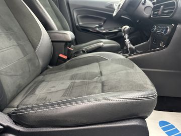 Ford EcoSport - 9