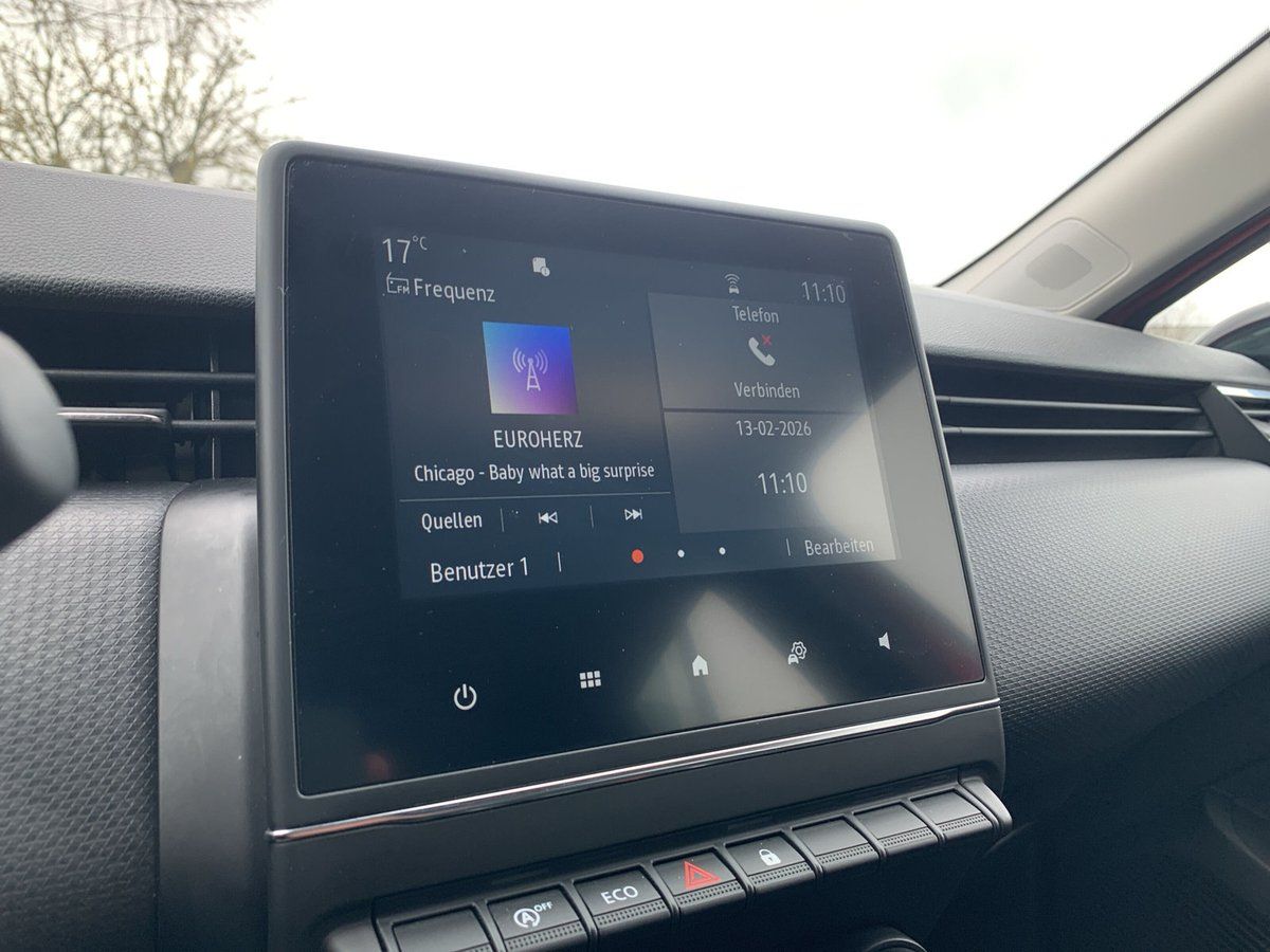 Renault Clio - Bild 17