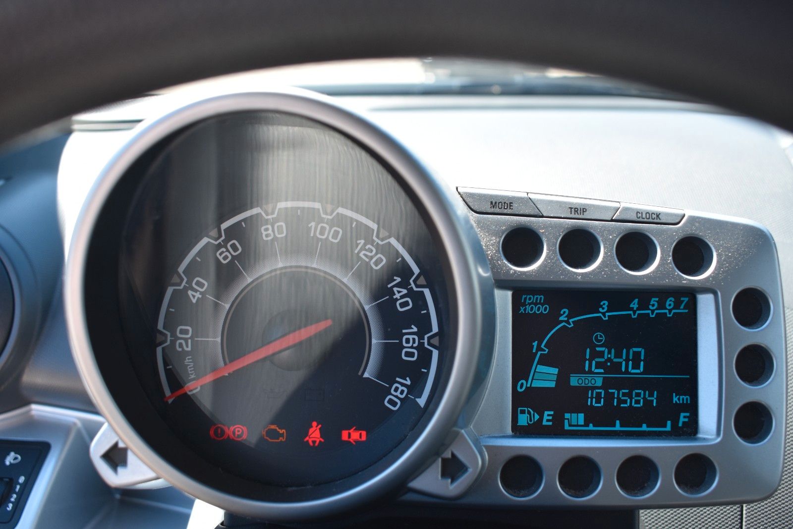 Fahrzeugabbildung Chevrolet Spark LT  PDC/KLIMA AUTO