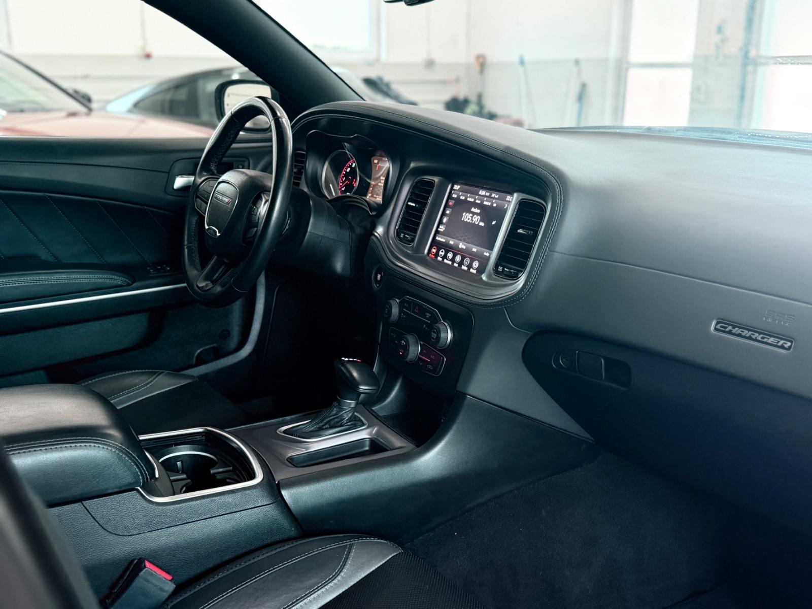 Dodge Charger /V6/3.6/ WIDEBODYKIT, миниатюра 13