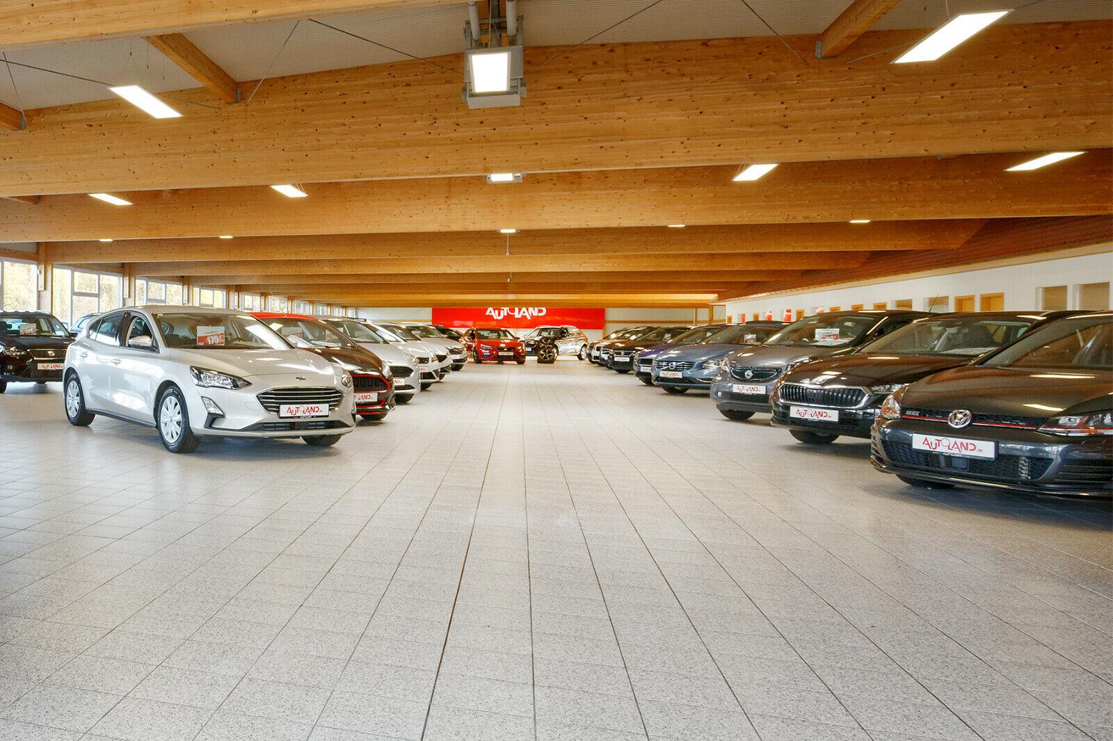 showroom-image-bottom