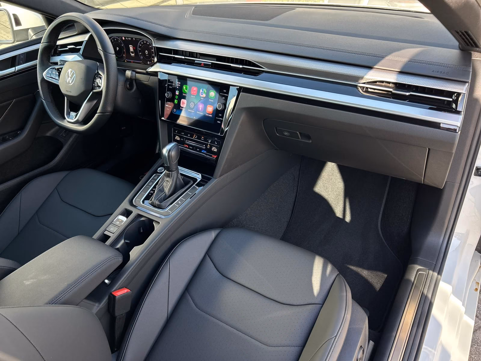 Volkswagen Arteon 2.0 TSI R-Line TAGESZUL 60 % unter UPE