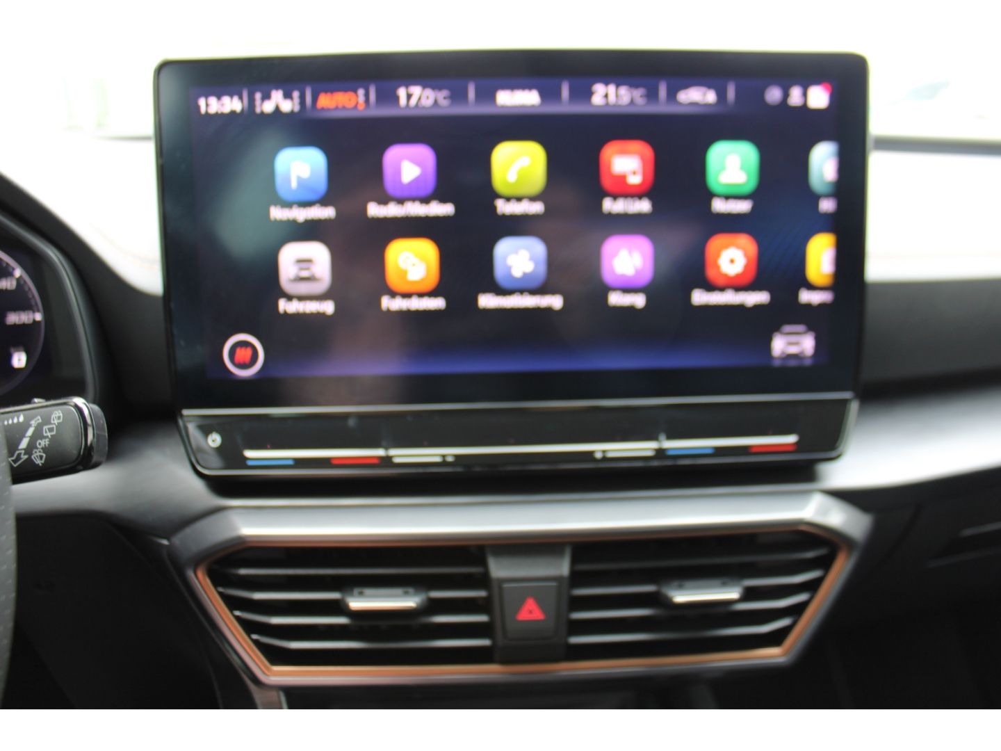 Fahrzeugabbildung CUPRA Formentor VZ 4Drive ACC LED TWA RFK el. Heckkl.