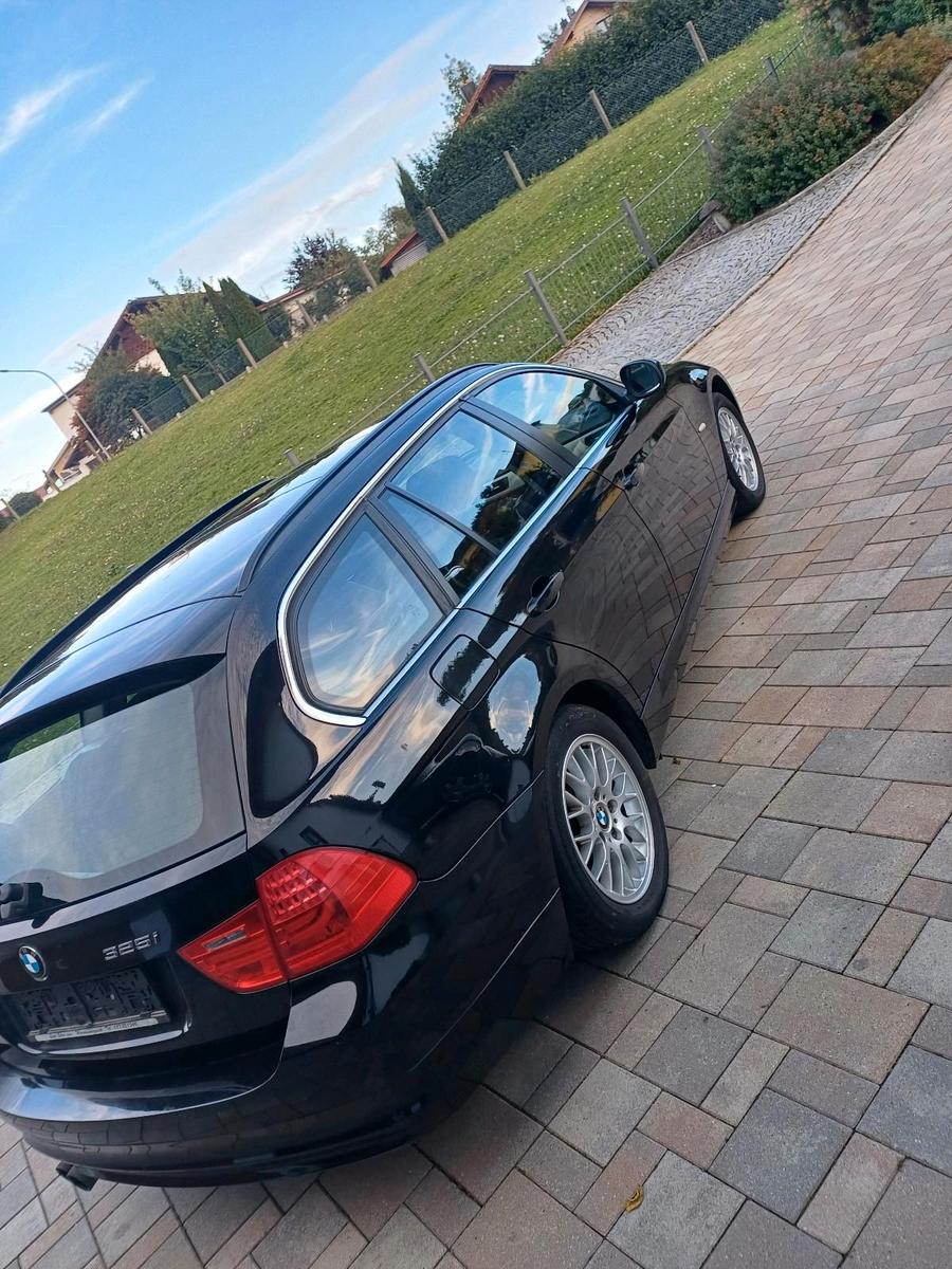 BMW 325 2012 — photo 7