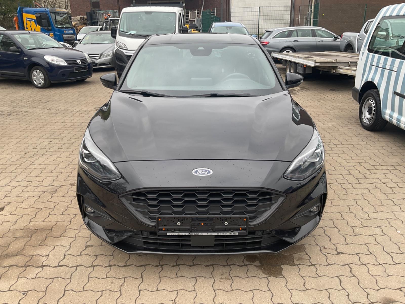 Ford Focus Lim. ST-Line X *TÜV NEU*