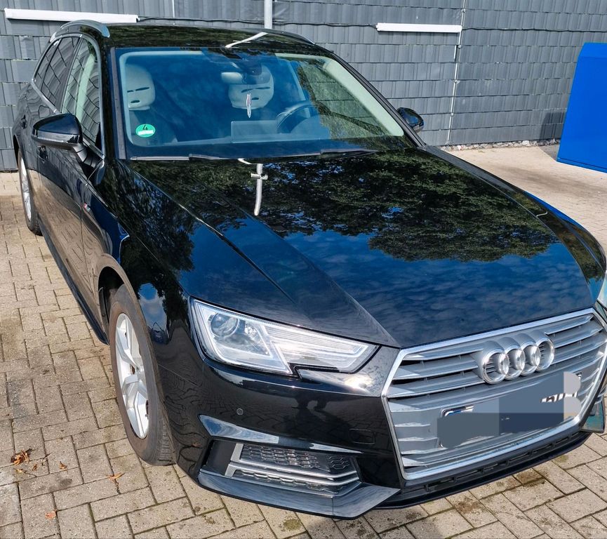 Image of Audi A4