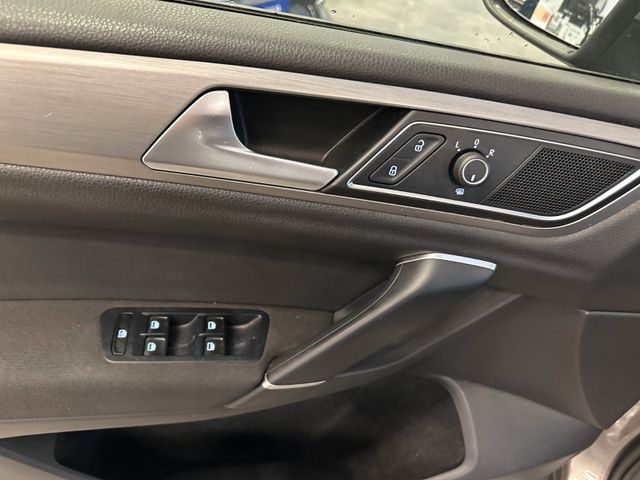 MYAUTOCENTER – Gebraucht- und Jahreswagen mit Werkstattservice in Pfaffenhofen Volkswagen Golf Sportsvan VII Comfortline BMTStart-Stopp