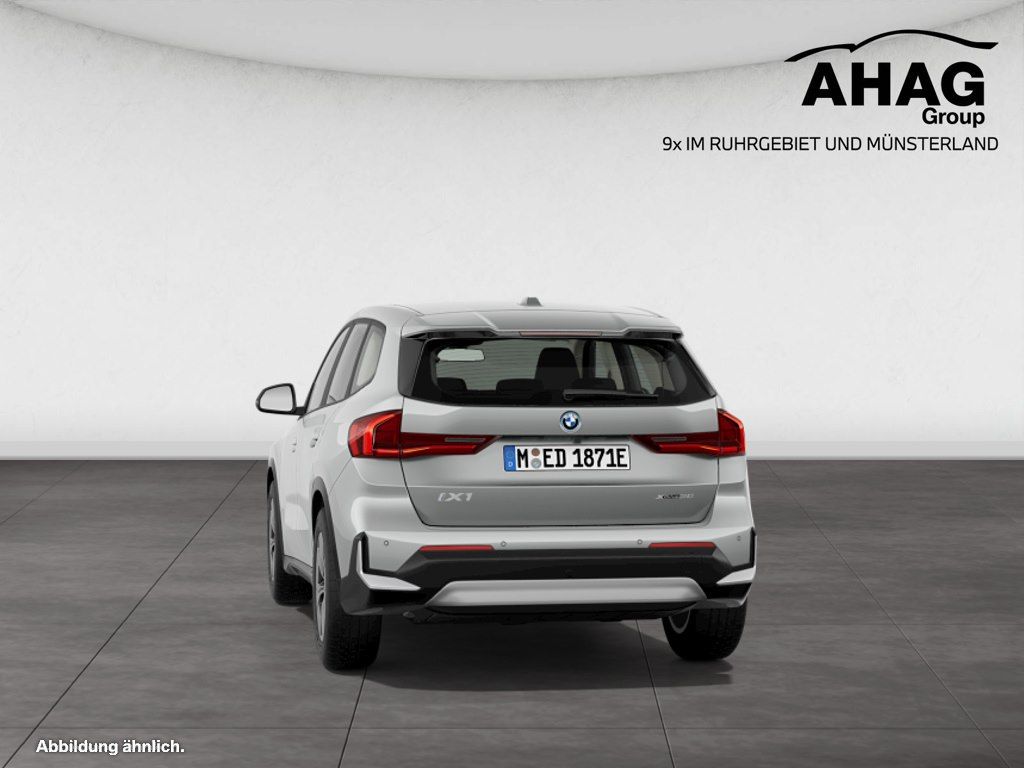 BMW iX1 - Bild 7