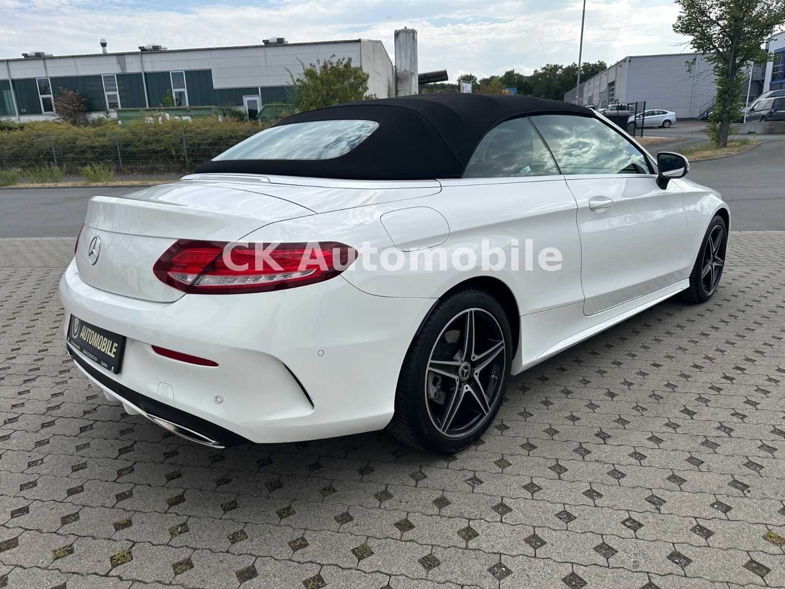 Fahrzeugabbildung Mercedes-Benz C200 Cabrio AMG-Line/Navi/ILS LED/Tempomat