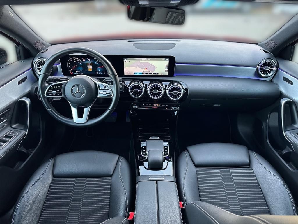 Fahrzeugabbildung Mercedes-Benz A 200 Progressive Night Totwi. Navi LED SHZ KAM