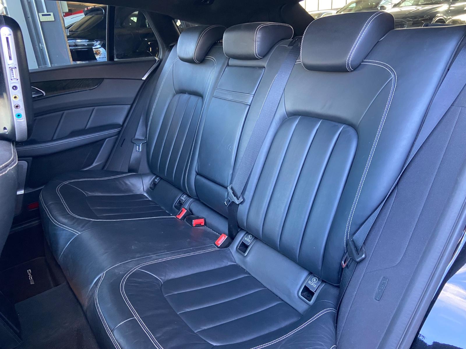 Mercedes-Benz CLS 500 Shooting Brake 4Matic**Top-Ausstattung**