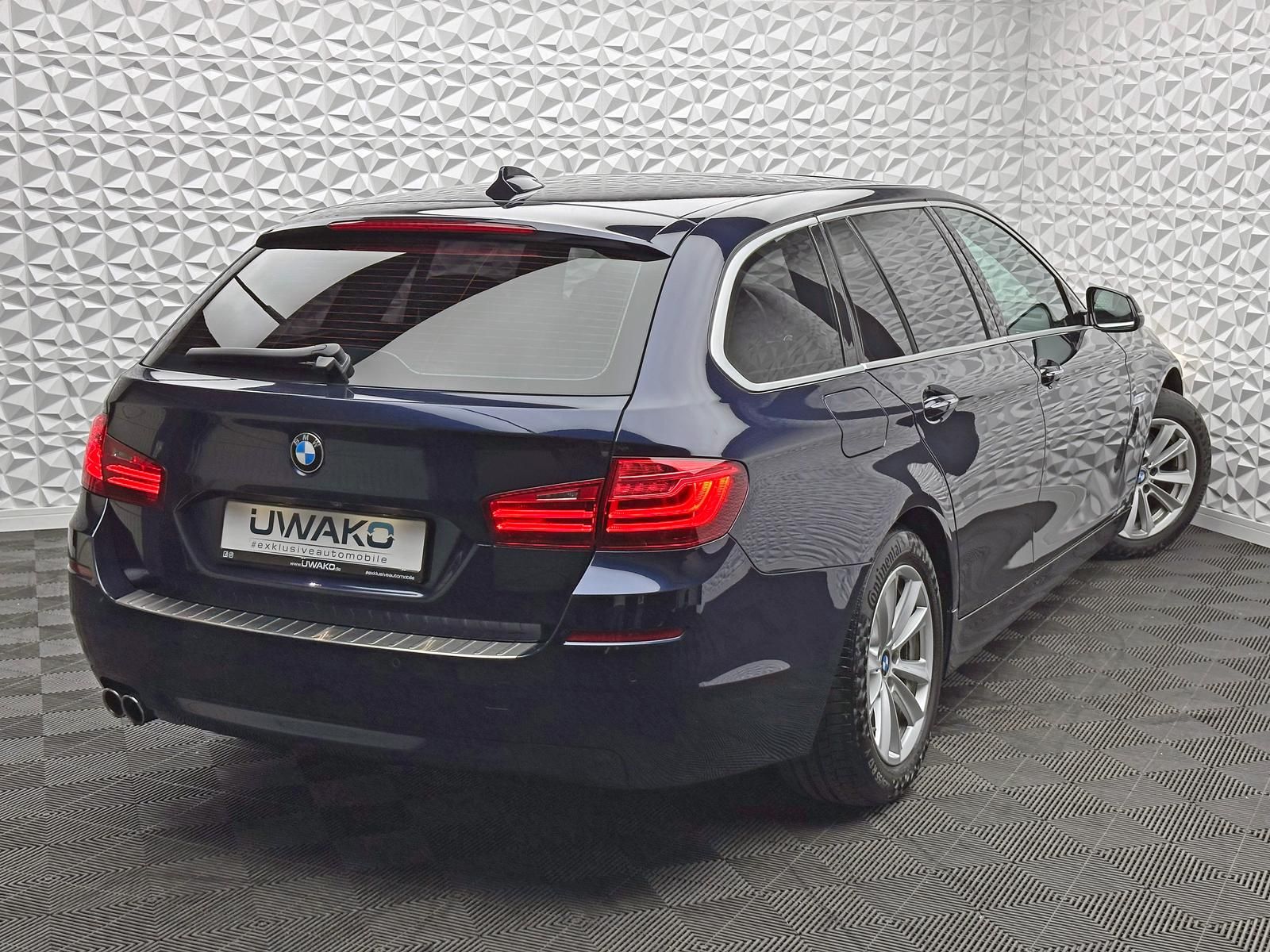 Fahrzeugabbildung BMW 530d XDRIVE/ACC/PANO/H&K/360°/HUD/KEYLES/DAB/DA+