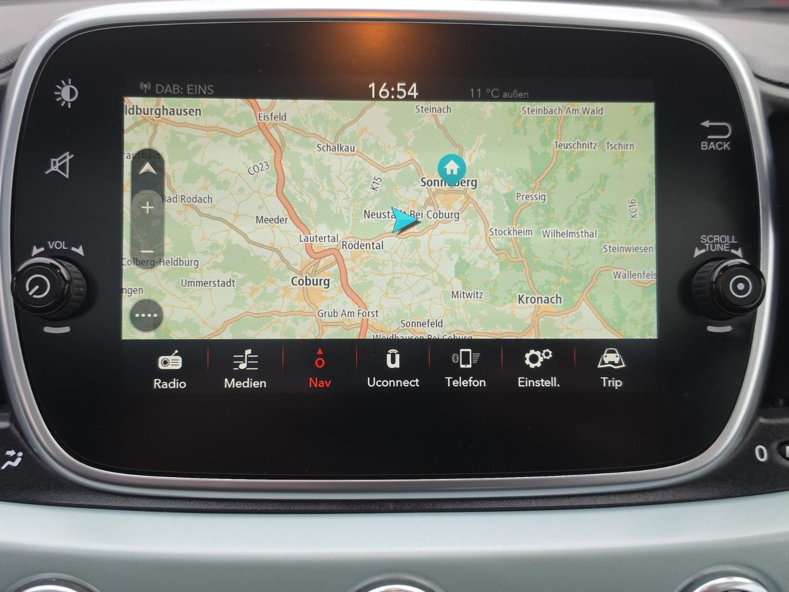Fahrzeugabbildung Fiat 500 Launch Edition Panorama-Dach  Apple Carplay