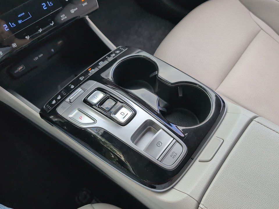 Fahrzeugabbildung Hyundai TUCSON 1.6 CRDi PRIME AT 4WD 360+3Z-KLIMA+4xSHZ+