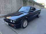 BMW 325i E30 Cabrio Aut KLIMA elktr. Verdeck SHZ AHK - BMW 325 aus 1992: 325i