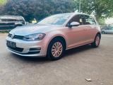 Volkswagen Golf VII Lim. Trendline BMT - Cars in Frankfurt (Main): Kleinwagen