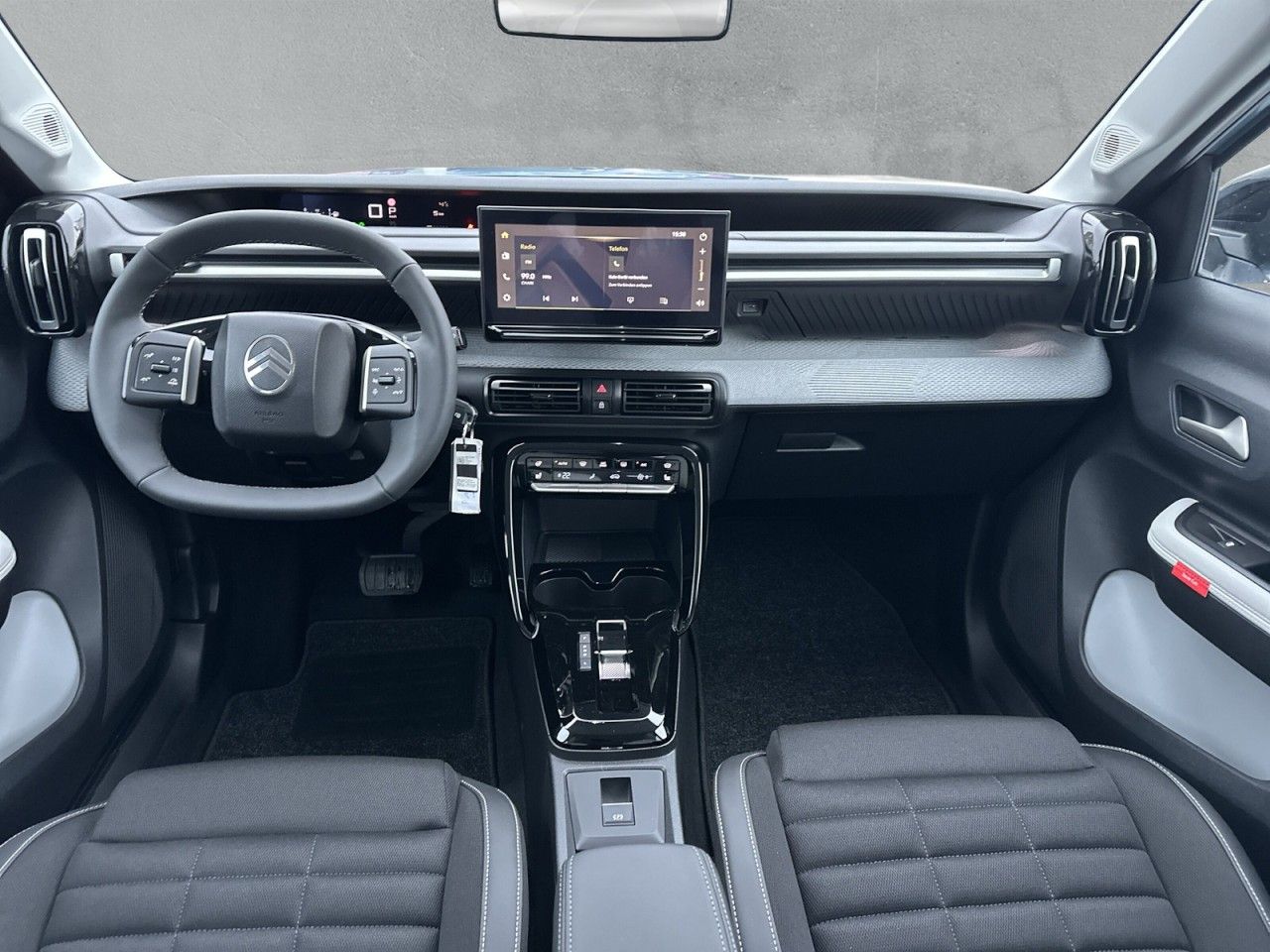 Fahrzeugabbildung Citroën C3 Aircross Hybrid 145 PLUS