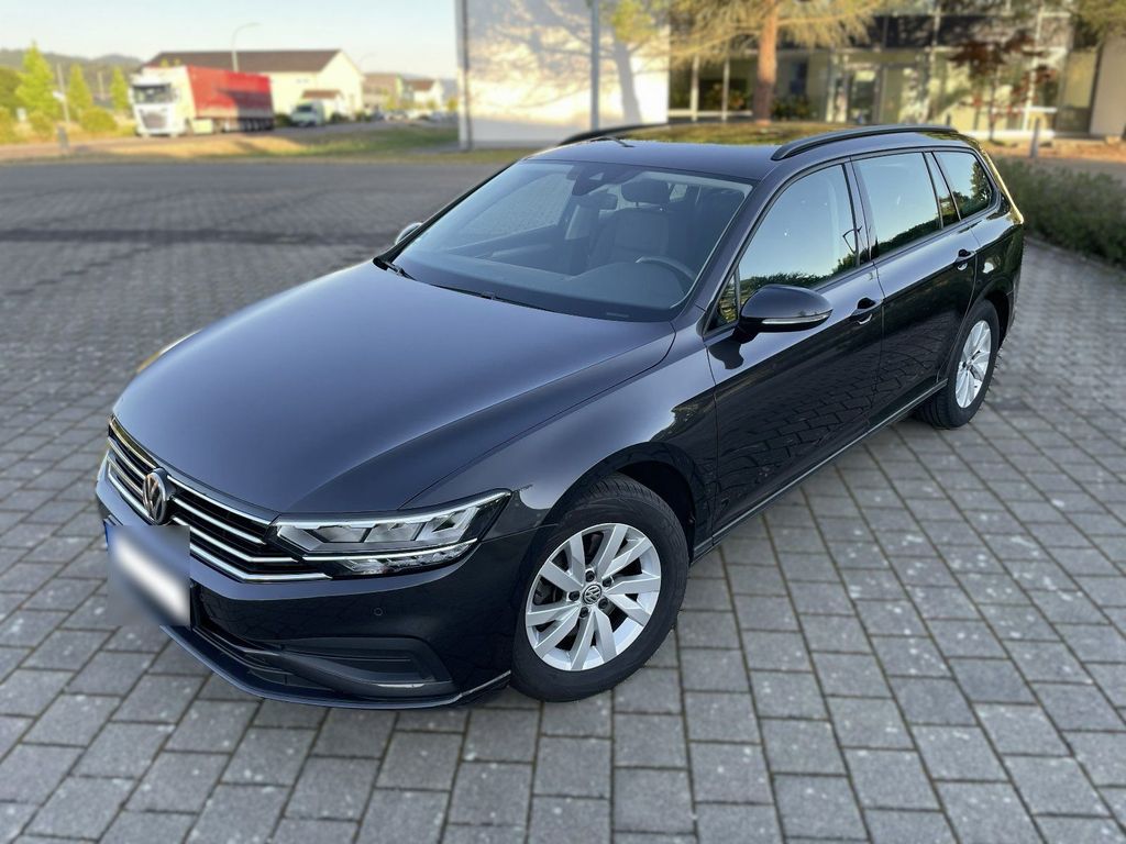 Image of Volkswagen Passat Variant