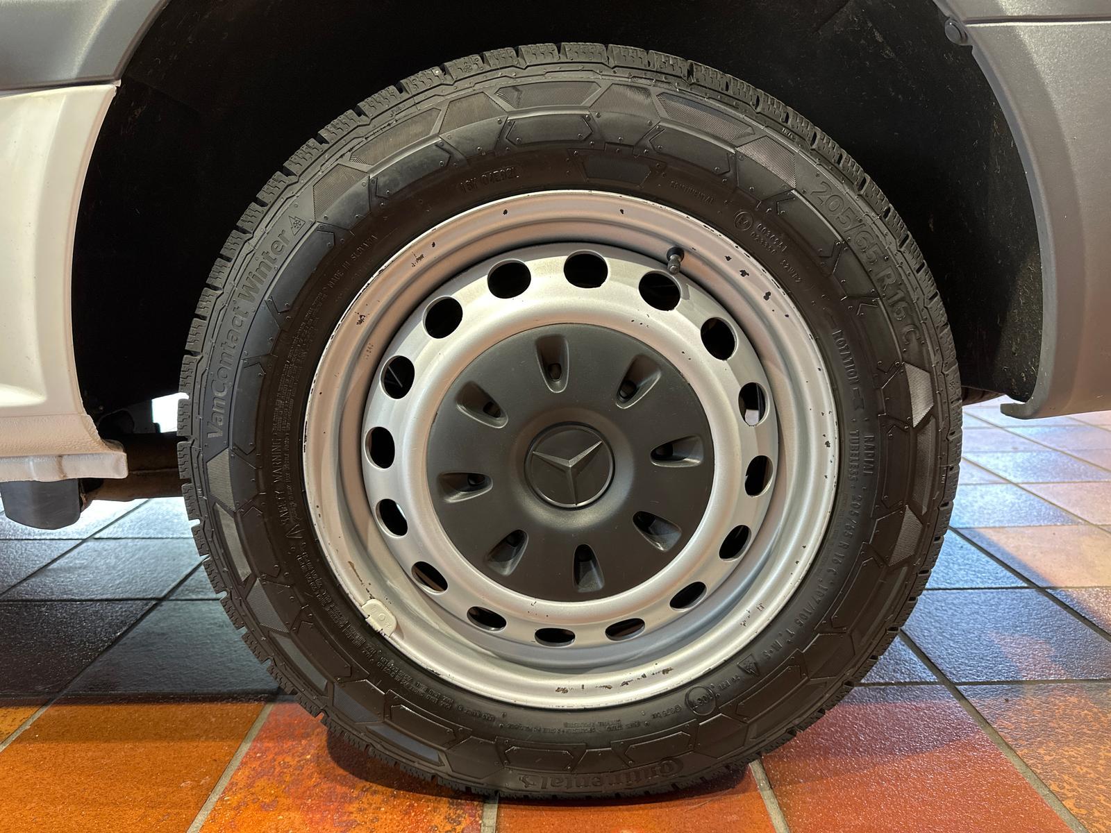Mercedes-Benz VITO TOURER 116 EXTRALANG 9-SITZER KLIMA STANDHZ