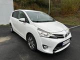 Toyota Verso Life 7-Sitze LMF AHK - weiße Toyota Verso