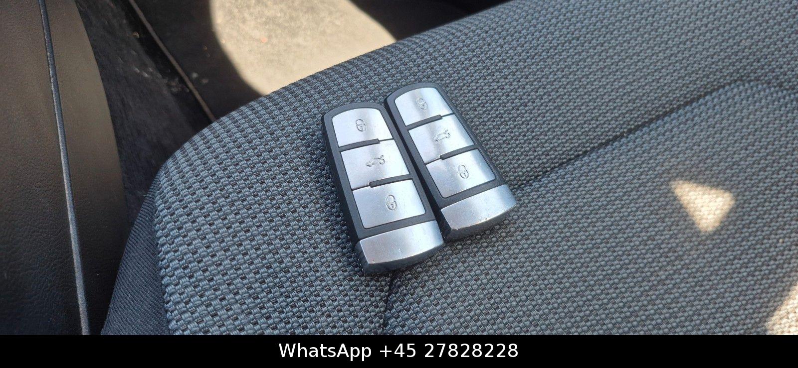 Volkswagen Passat 2011 — photo 17