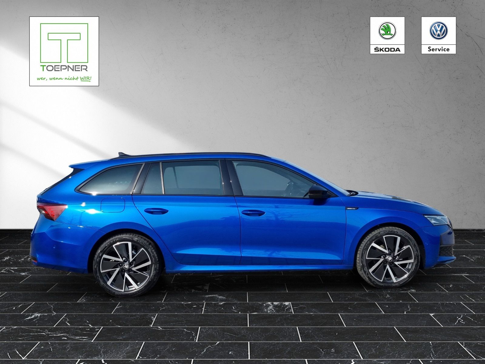 Fahrzeugabbildung SKODA Octavia Combi Sportline 2,0 TDI AHK CANTON