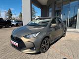 Toyota Yaris 1.5l VVT-i Style*PDC,SHZ,Kamera,Tempomat - Toyota Yaris Gebrauchtwagen in Augsburg