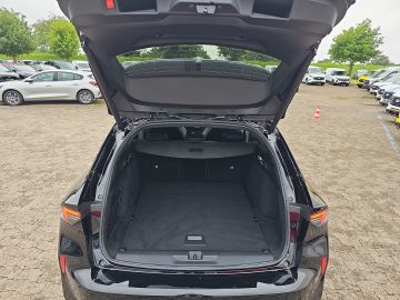 Bild 8 Opel Astra L Sports Tourer GS 1.2 HUD El. Panodach 36