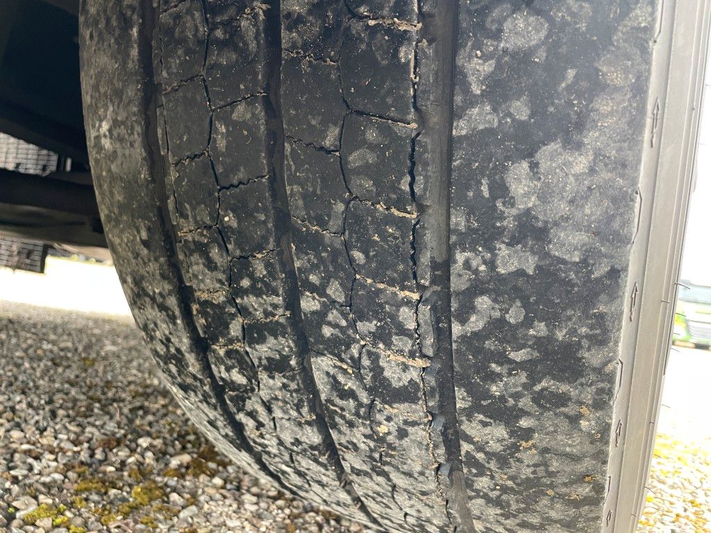 Fahrzeugabbildung DAF FT XG 530