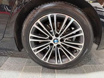 BMW 520 - 11