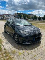 Toyota Yaris 1.5-l-VVT-i Hybrid CVT Team Deutschlan... - Toyota Yaris: De