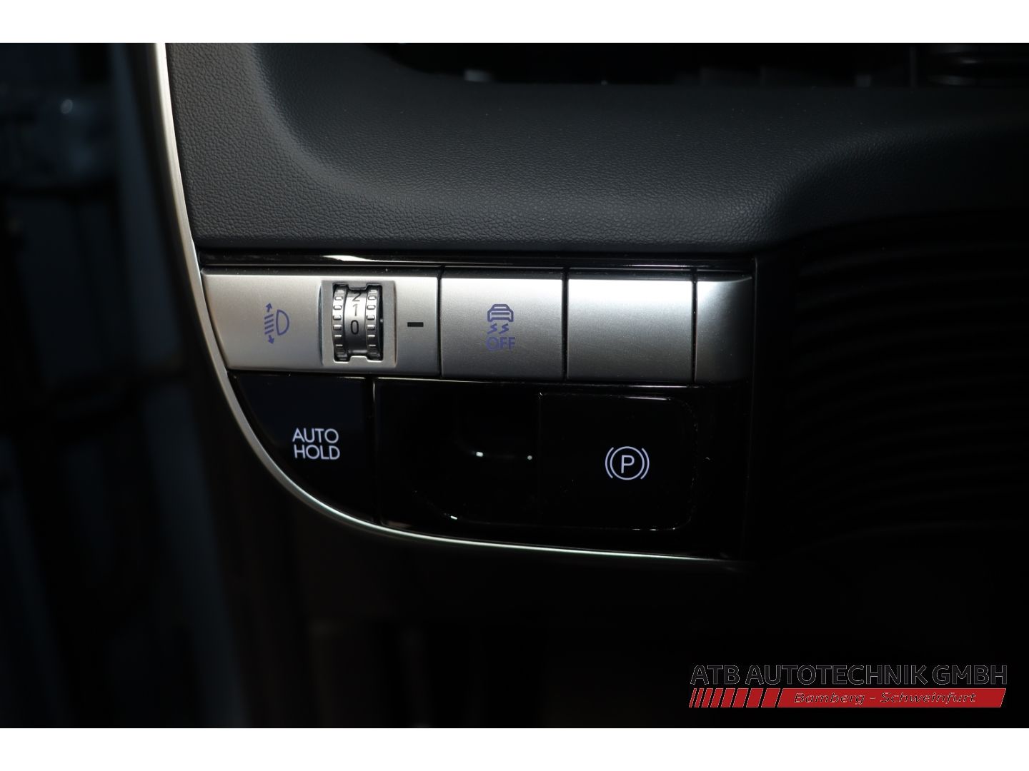 Fahrzeugabbildung Hyundai IONIQ 5 77,4 kWh TECHNIQ 2WD 98,8% SOH Panorama