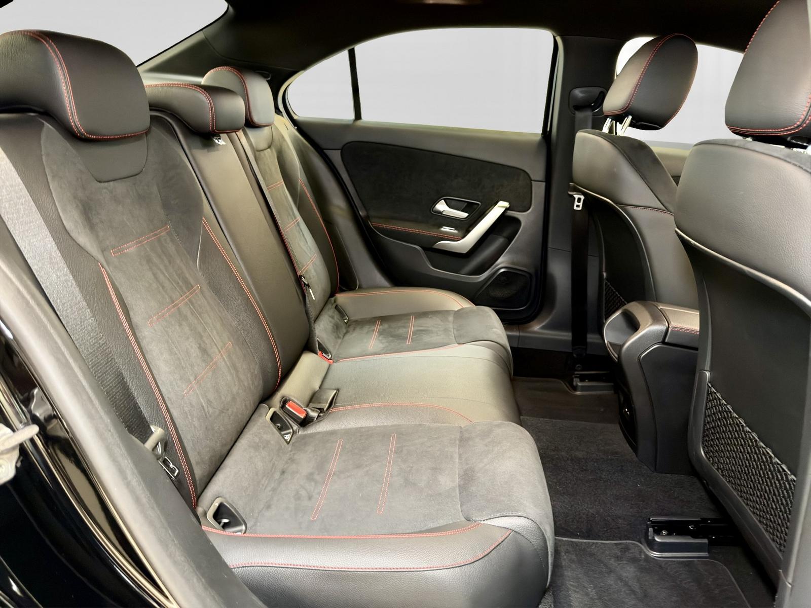 Mercedes-Benz A-Class AMG Line AUT LED KAMERA NAVI SHZ, миниатюра 24