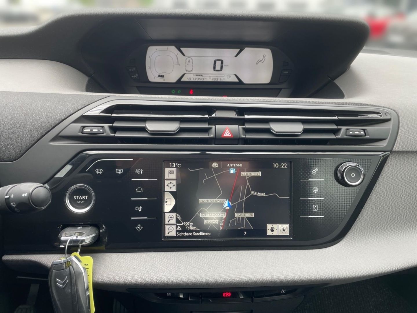 Fahrzeugabbildung Citroën C4 SpaceTourer Picasso 1.2 Feel Navigation Sitzh