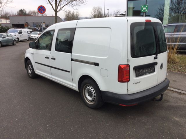 Volkswagen Nfz Maxi Kombi 5 sitzer REGAL MIT SCHRAUBSTOCK